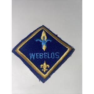 BSA Vintage Cut-Edge CUB SCOUTS WEBELOS RANK Patch Early 2000’s
